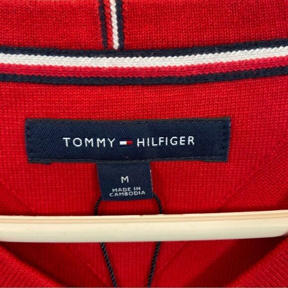 Brand New Without Tags Mens Tommy Hilfiger Red V Neck Cotton Sweater Size Medium - Picture 6 of 10